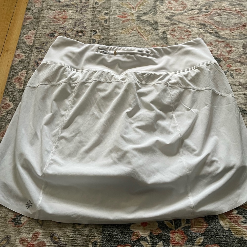 Athleta “Run with it” Skort for golf/tennis/run size L - Picture 2 of 5